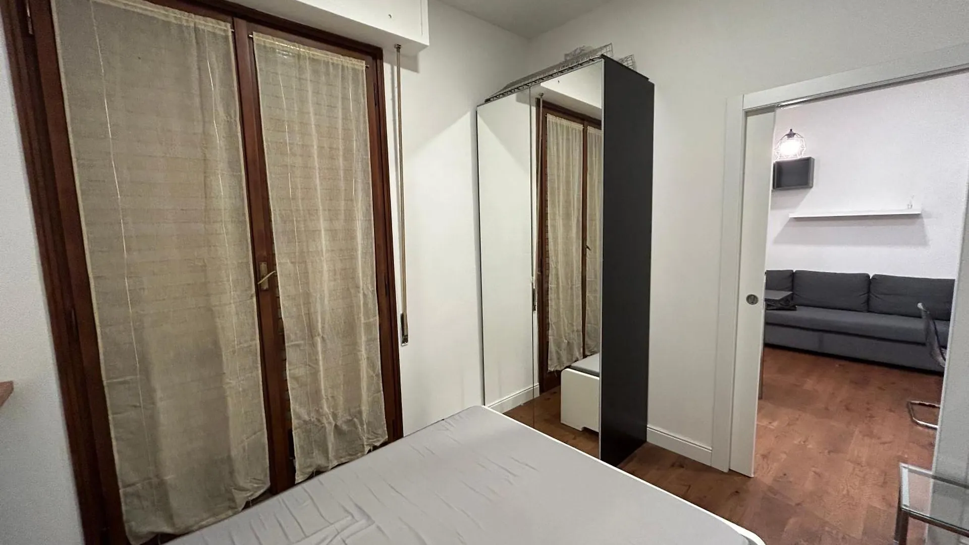 Lungarno Ferrucci 31 Apartment Florence 0*,  Italy